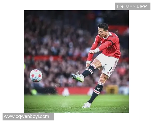 足球明星大帅哥C罗的传奇人生与场上风采揭秘 足球明星大帅哥C罗的传奇人生与场上风采揭秘